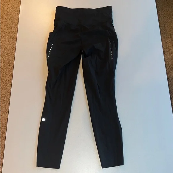 Lululemon HR Fast and Free Tight 25” - Picture 6 of 10